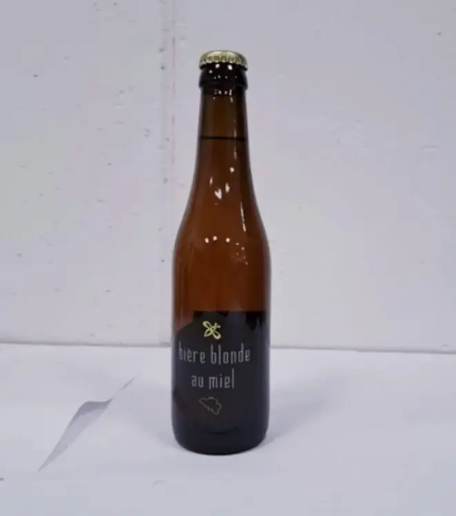 Bière blonde au miel