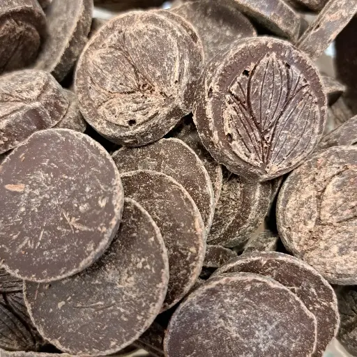 Chocolat noir 65% en galets/100g